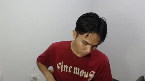 Snapshot of hard_bry chatting on 03.08.25 hard_bry online show from 03.08.25