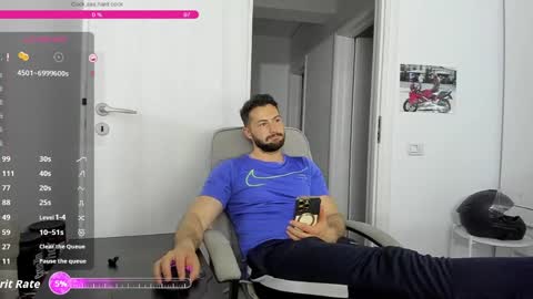 Snapshot of hard_chriss chatting on 06.02.26 Hard Cock online show from 06.02.26