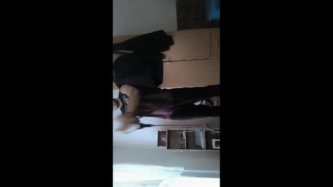 Snapshot of hard_gunn chatting on 04.09.26 hard_gunn online show from 04.09.26