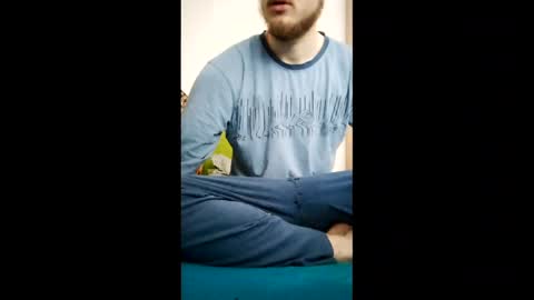 Snapshot of hard_gunn chatting on 04.12.26 hard_gunn online show from 04.12.26