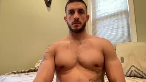 Snapshot of hard_runner_ chatting on 11.18.25 hard_runner_ online show from 11.18.25