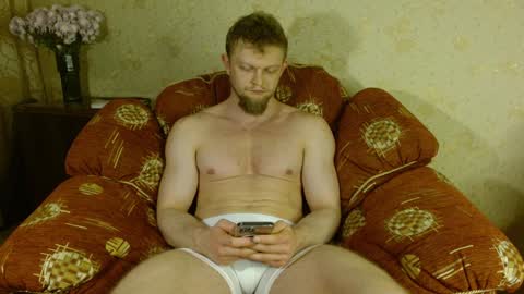 Valentino Hard online show from 12.08.24