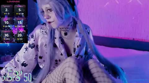 Mia online show from 11.10.25