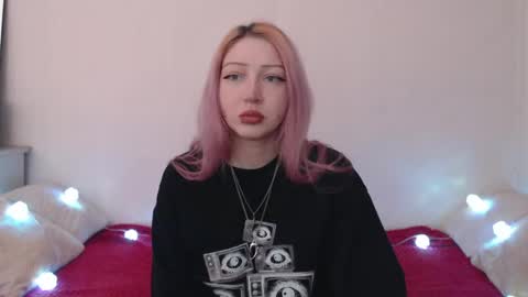 Snapshot of hardcore_x chatting on 04.19.26 Emily online show from 04.19.26