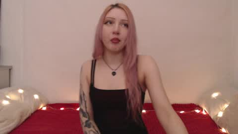 Snapshot of hardcore_x chatting on 04.23.26 Emily online show from 04.23.26
