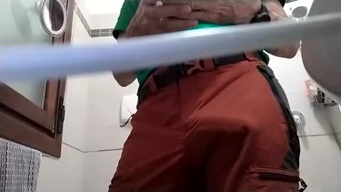 Snapshot of hardcumpleasure chatting on 04.23.26 hardcumpleasure online show from 04.23.26