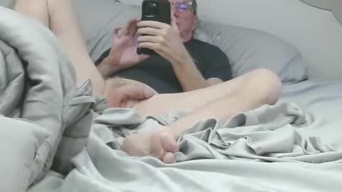 Snapshot of hardlou08 chatting on 12.27.24 sweetassguy online show from 12.27.24
