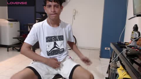 Andres Dean online show from 02.26.25