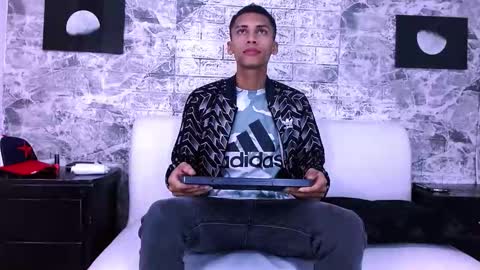 Snapshot of harin_prize chatting on 02.14.26 harin prize online show from 02.14.26