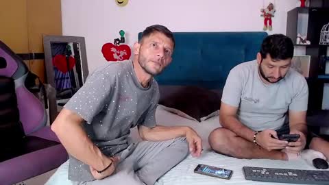 Snapshot of harlequin_need chatting on 12.10.24 A X E L online show from 12.10.24