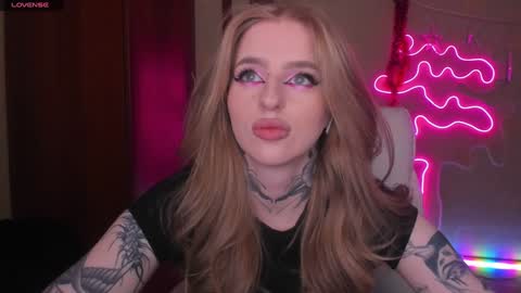 Snapshot of harley_kimm chatting on 12.30.24 Julia online show from 12.30.24