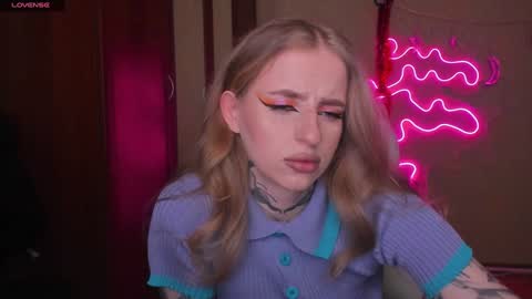 Snapshot of harley_kimm chatting on 01.14.25 Julia online show from 01.14.25