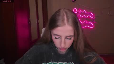 Snapshot of harley_kimm chatting on 02.13.25 Julia online show from 02.13.25