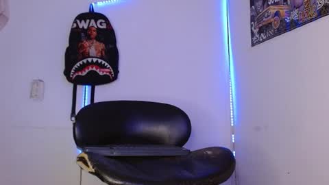 Snapshot of harley_quinnn111 chatting on 06.12.26 harley_quinnn111 online show from 06.12.26