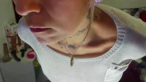 Snapshot of harly_queen77 chatting on 02.15.25 Harly online show from 02.15.25