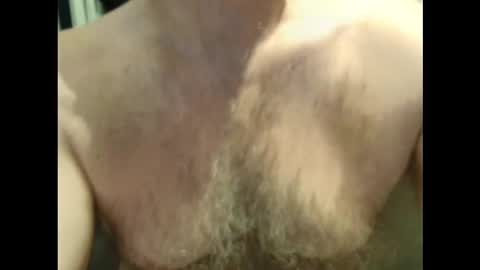 Snapshot of harry_banana chatting on 10.27.25 harry_banana online show from 10.27.25