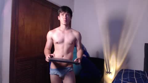 Sebastian online show from 04.06.26