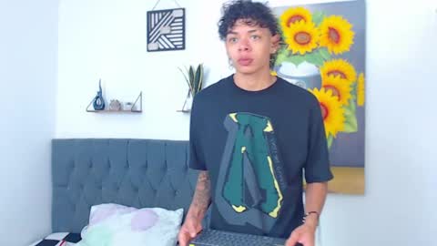 Snapshot of harry_jhonsonn chatting on 04.27.26 Harry online show from 04.27.26