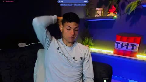  ... online show from 04.08.26