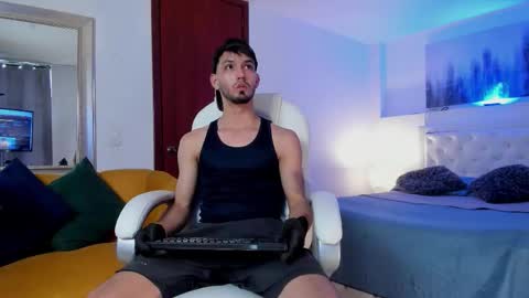 Snapshot of harryfosster chatting on 01.14.26 Harry online show from 01.14.26