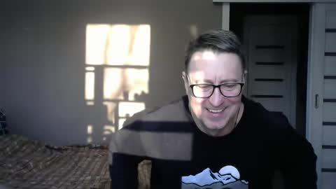 Snapshot of harrysnake chatting on 01.21.25 HarrySnake online show from 01.21.25