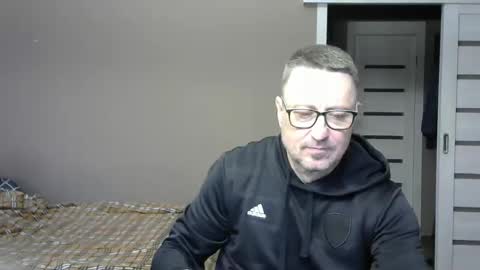 Snapshot of harrysnake chatting on 02.01.25 HarrySnake online show from 02.01.25