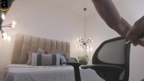 Harry Jones online show from 12.08.24