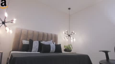 Harry Jones online show from 12.15.24