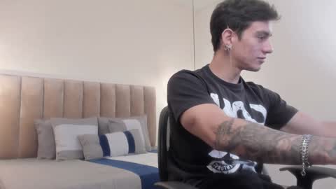 Harry Jones online show from 01.30.25