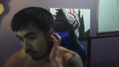 Snapshot of hashibara chatting on 01.12.25 hashibara online show from 01.12.25