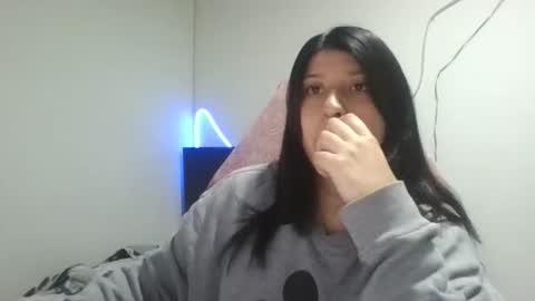 lady online show from 04.15.26