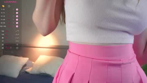 Mary online show from 11.27.25