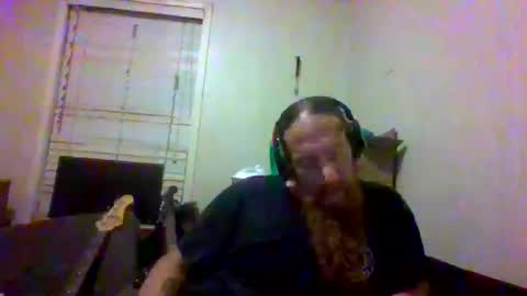 Snapshot of hatefullgod chatting on 05.14.26 hatefullgod online show from 05.14.26