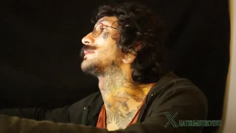 Snapshot of hatsumotokyoto chatting on 01.23.25 More content   2   online show from 01.23.25