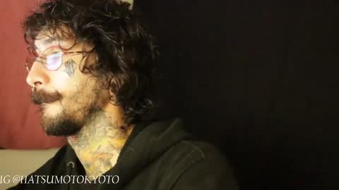 Snapshot of hatsumotokyoto chatting on 02.16.25 More content   2   online show from 02.16.25