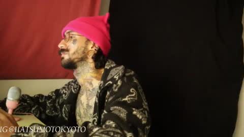 Snapshot of hatsumotokyoto chatting on 02.20.25 More content   2   online show from 02.20.25