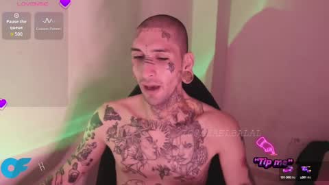 Snapshot of hatsumotokyoto chatting on 09.11.25 More content   2   online show from 09.11.25