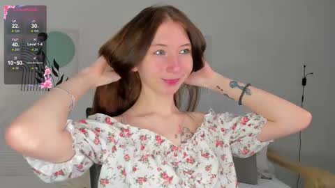 Lola online show from 11.08.25