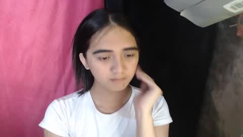 Snapshot of hawadiha chatting on 04.18.26 LIX online show from 04.18.26