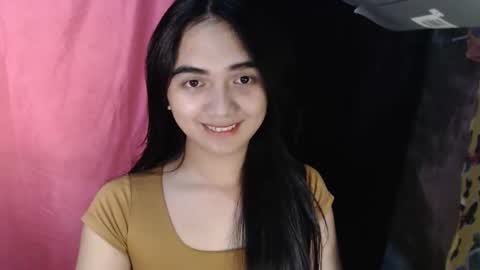 Snapshot of hawadiha chatting on 04.18.26 LIX online show from 04.18.26