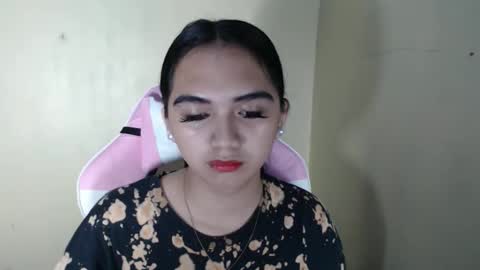 Snapshot of hawadiha chatting on 05.26.26 LIX online show from 05.26.26