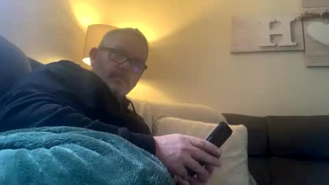 hawks2113 online show from 02.13.25