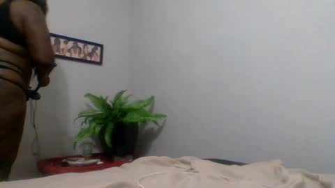 Snapshot of hawtchoc37 chatting on 06.22.26 hawtchoc37 online show from 06.22.26