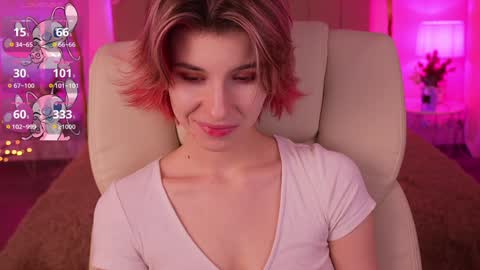 Snapshot of haylaamber chatting on 12.30.24 haylaamber online show from 12.30.24