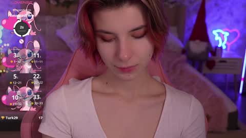 Snapshot of haylaamber chatting on 01.04.25 haylaamber online show from 01.04.25