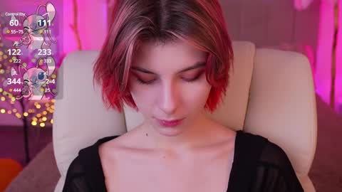 Snapshot of haylaamber chatting on 01.09.25 haylaamber online show from 01.09.25