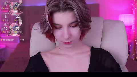 Snapshot of haylaamber chatting on 01.28.25 haylaamber online show from 01.28.25