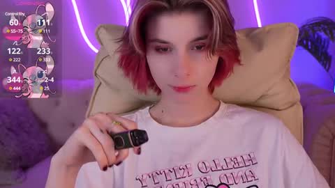 Snapshot of haylaamber chatting on 02.24.25 haylaamber online show from 02.24.25