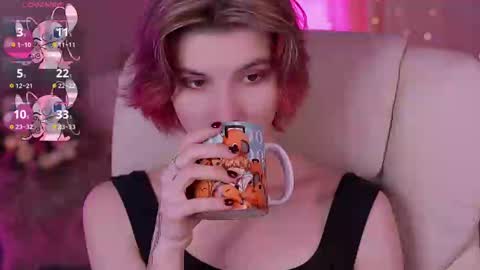 Snapshot of haylaamber chatting on 02.28.25 haylaamber online show from 02.28.25