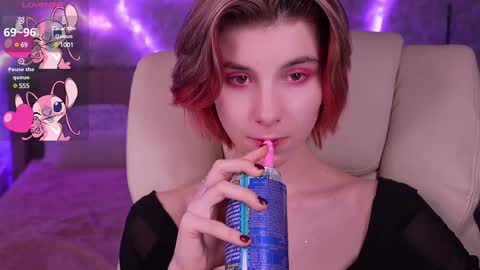 Snapshot of haylaamber chatting on 03.02.25 haylaamber online show from 03.02.25